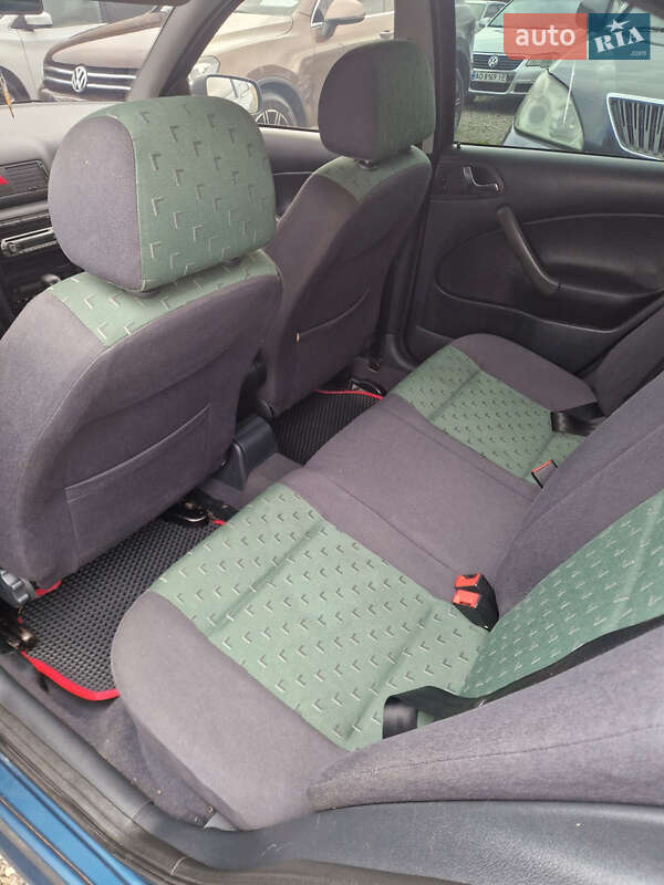 Ліфтбек Skoda Octavia 2002 в Тячеві