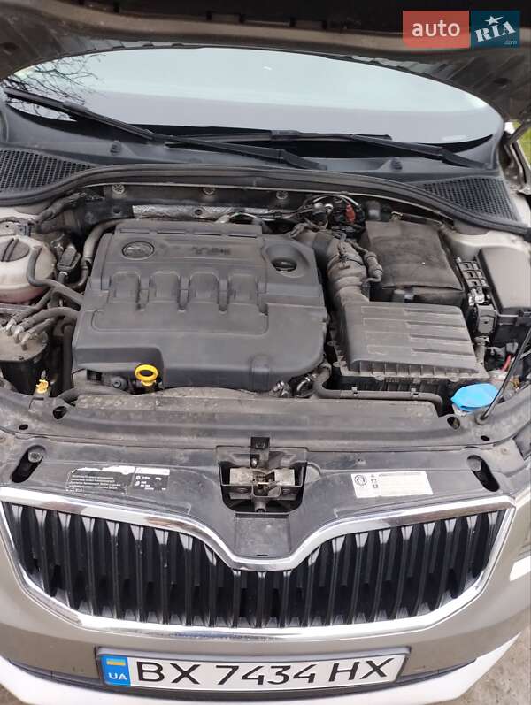 Універсал Skoda Octavia 2015 в Старокостянтинові