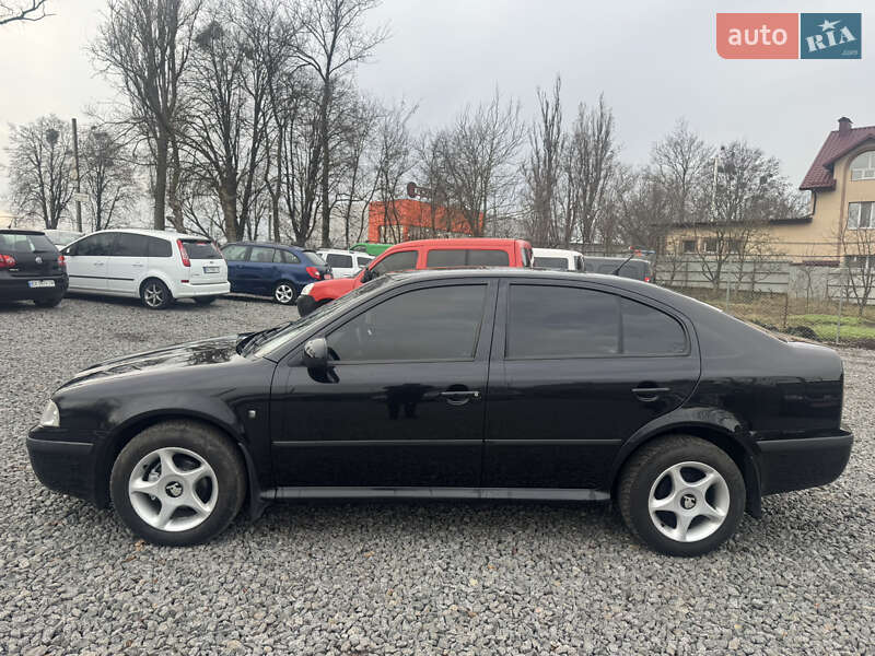 Лифтбек Skoda Octavia 2010 в Хмельницком
