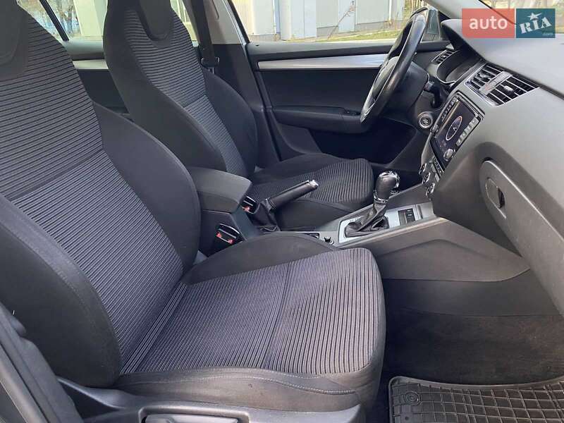 Универсал Skoda Octavia 2015 в Николаеве