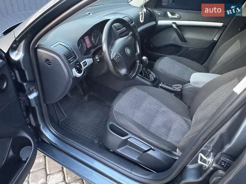 Ліфтбек Skoda Octavia 2004 в Вінниці