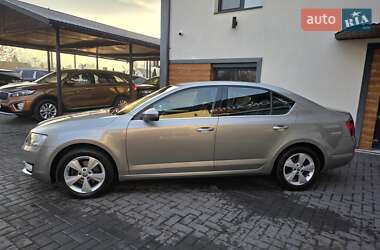 Лифтбек Skoda Octavia 2015 в Коломые