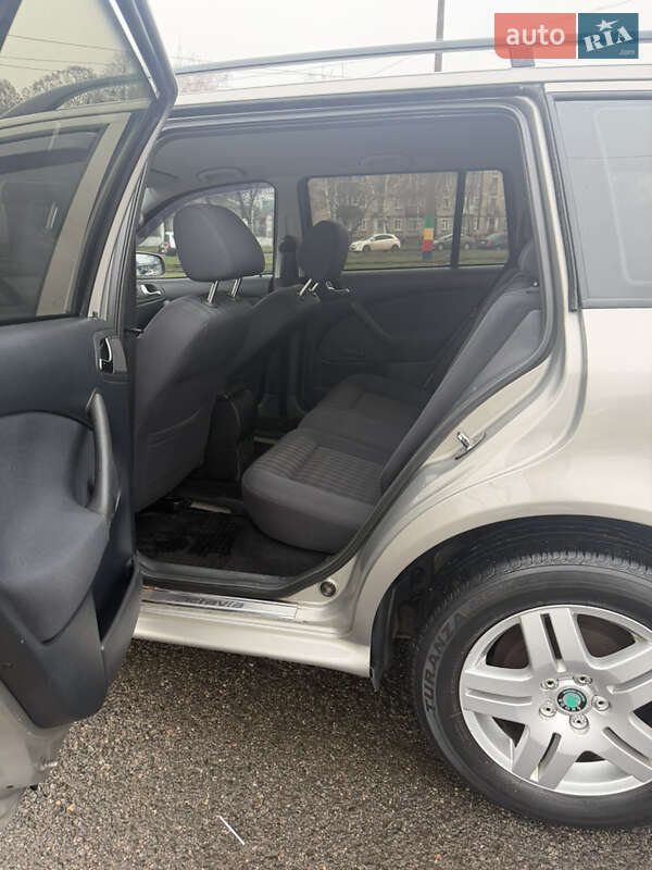 Універсал Skoda Octavia 2007 в Харкові