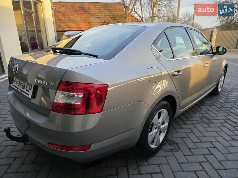 Ліфтбек Skoda Octavia 2015 в Коломиї
