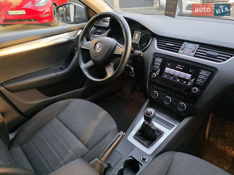 Ліфтбек Skoda Octavia 2015 в Коломиї