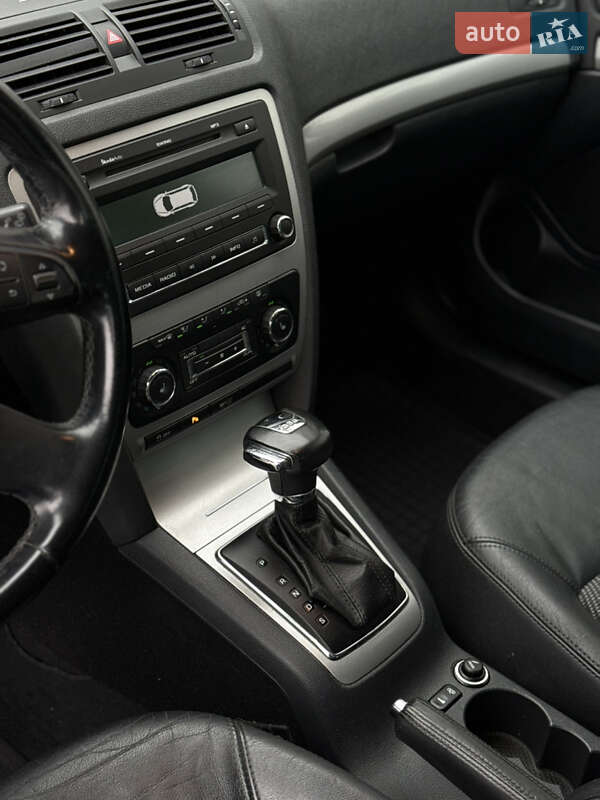 Універсал Skoda Octavia 2011 в Луцьку