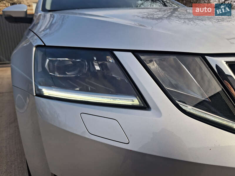 Универсал Skoda Octavia 2020 в Чернигове