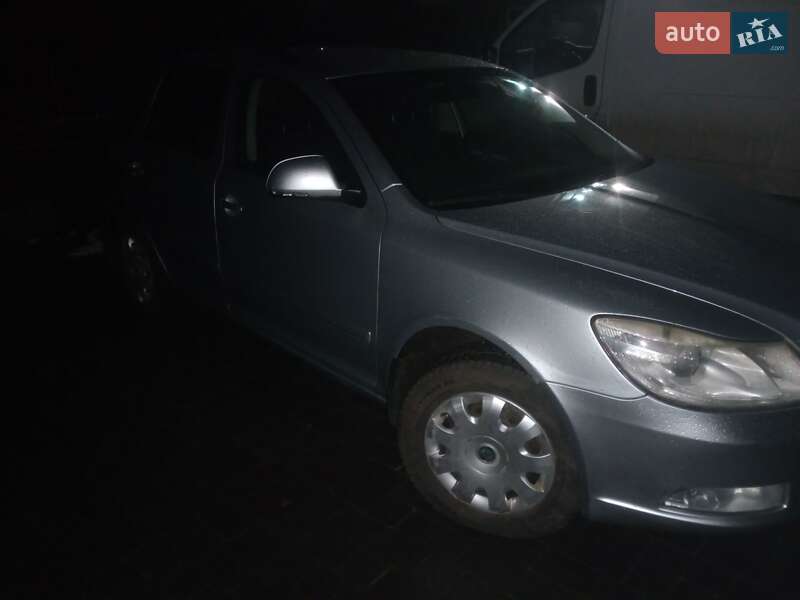 Універсал Skoda Octavia 2009 в Луцьку