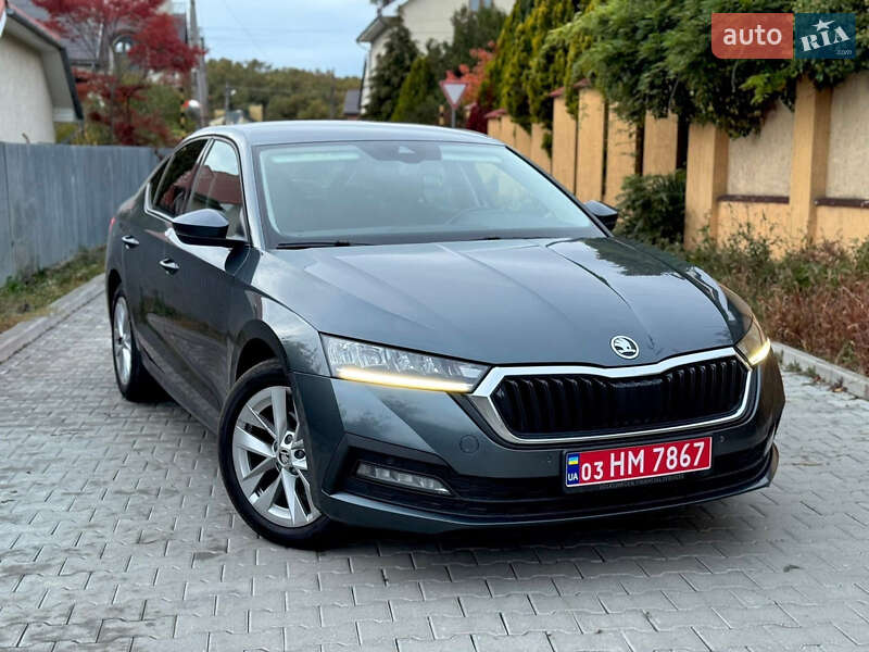 Ліфтбек Skoda Octavia 2021 в Ужгороді