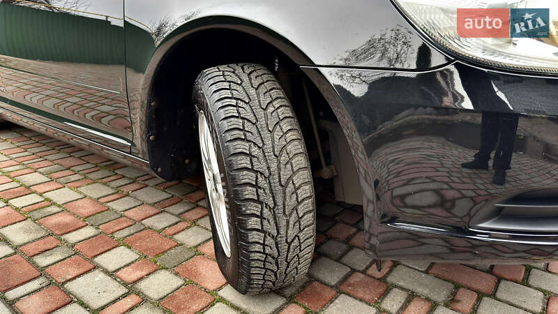 Универсал Skoda Octavia 2010 в Хороле