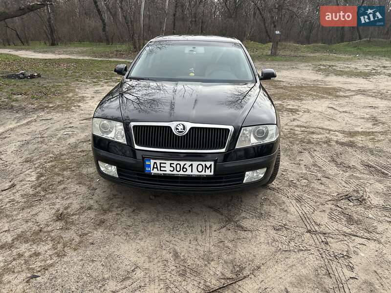 Ліфтбек Skoda Octavia 2006 в Дніпрі