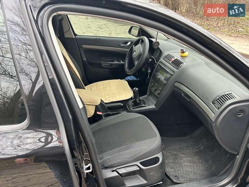 Ліфтбек Skoda Octavia 2006 в Дніпрі