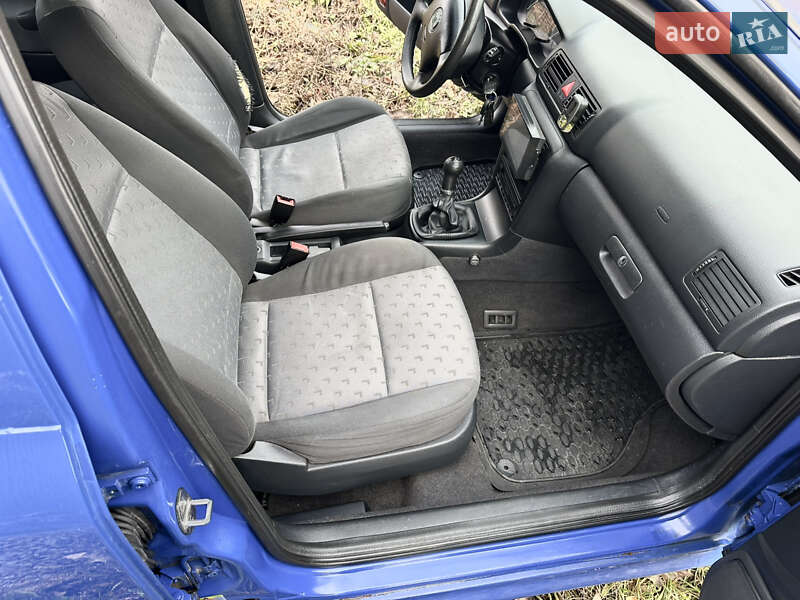 Универсал Skoda Octavia 2006 в Ровно