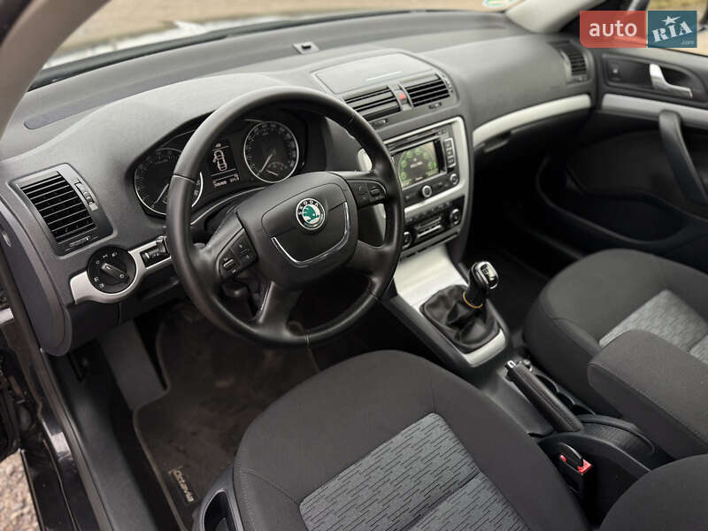 Універсал Skoda Octavia 2013 в Бердичеві