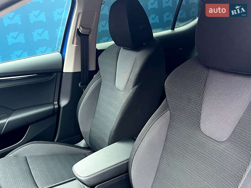 Лифтбек Skoda Octavia 2021 в Киеве