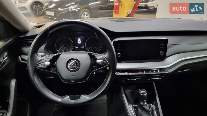 Лифтбек Skoda Octavia 2021 в Киеве