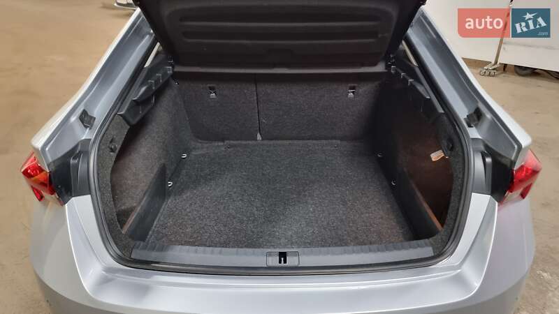 Лифтбек Skoda Octavia 2021 в Киеве