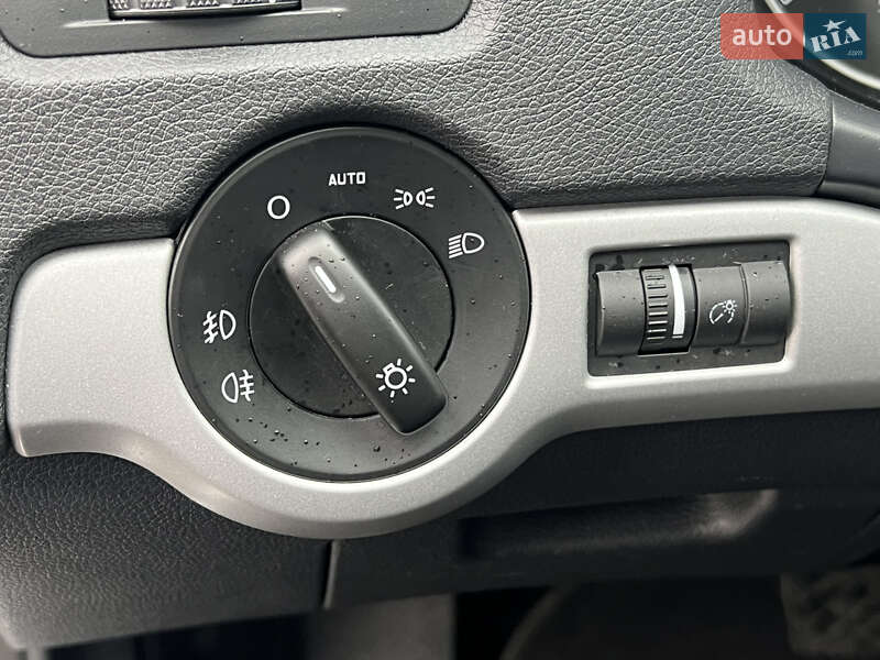 Универсал Skoda Octavia 2013 в Киеве фото 11 Универсал Skoda Octavia 2013 в Киеве