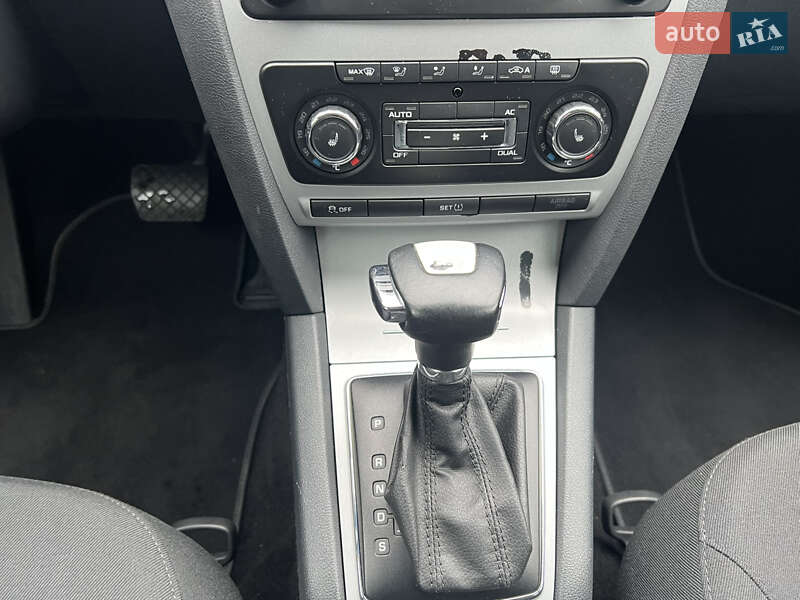 Универсал Skoda Octavia 2013 в Киеве фото 19 Универсал Skoda Octavia 2013 в Киеве
