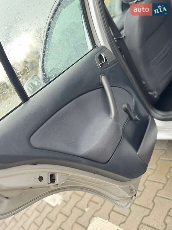 Універсал Skoda Octavia 2006 в Нововолинську фото 50 Універсал Skoda Octavia 2006 в Нововолинську