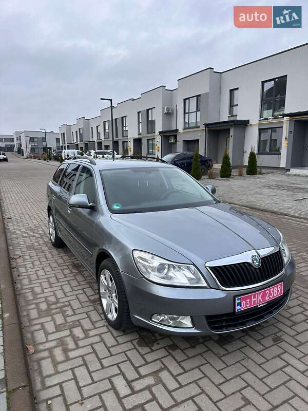 Универсал Skoda Octavia 2012 в Луцке