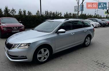 Універсал Skoda Octavia 2017 в Києві