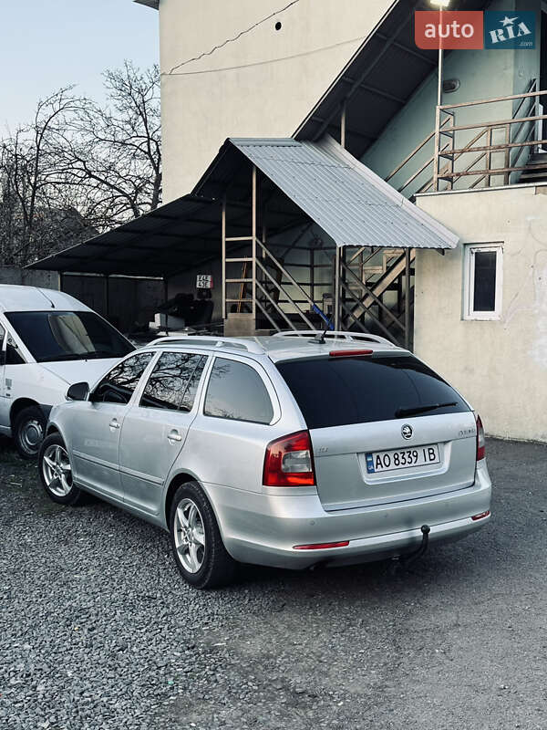Універсал Skoda Octavia 2011 в Мукачевому