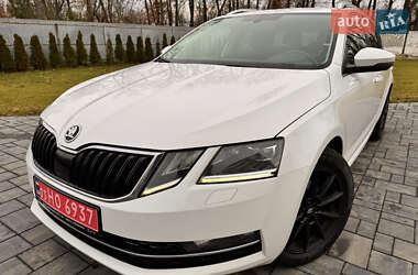 Универсал Skoda Octavia 2019 в Луцке