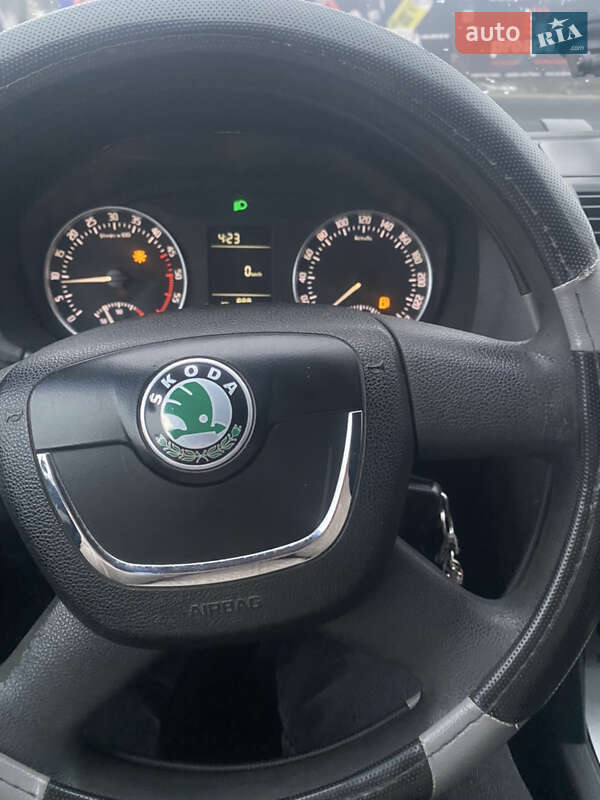 Универсал Skoda Octavia 2009 в Ивано-Франковске фото 7 Универсал Skoda Octavia 2009 в Ивано-Франковске