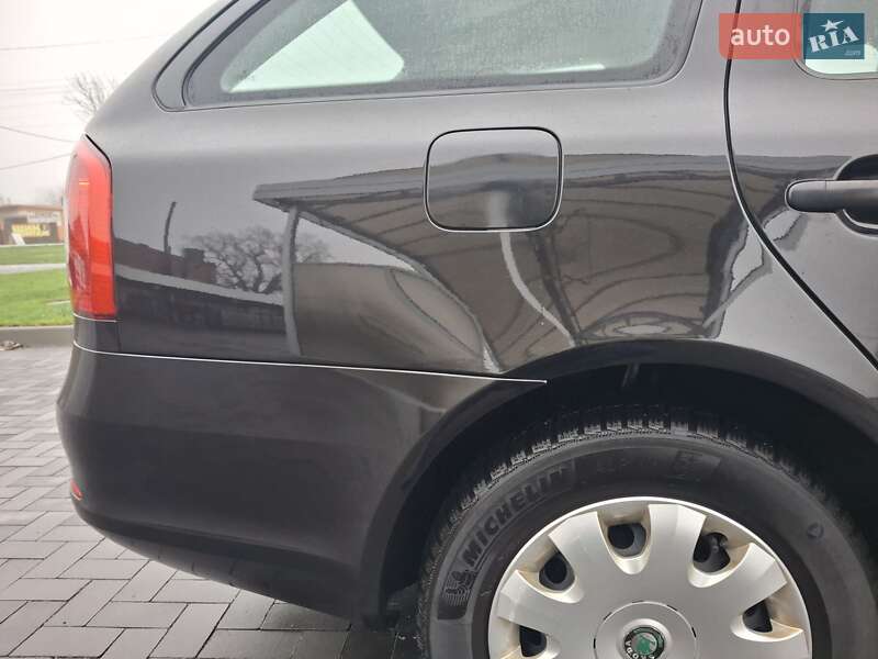 Універсал Skoda Octavia 2011 в Лубнах