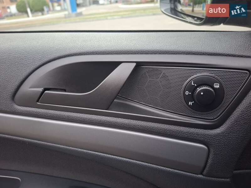 Універсал Skoda Octavia 2011 в Лубнах