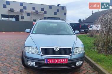 Универсал Skoda Octavia 2007 в Сарнах