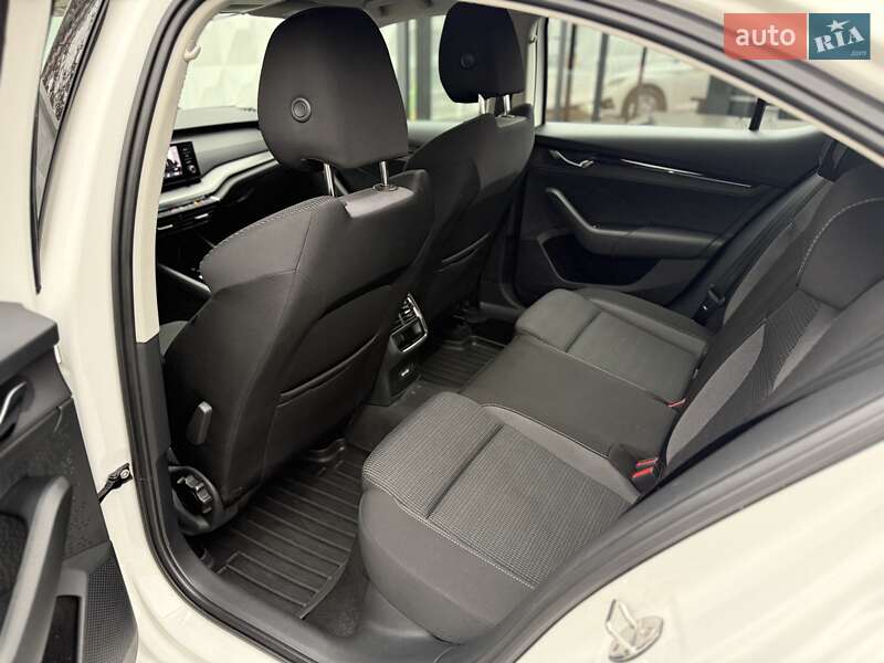 Ліфтбек Skoda Octavia 2022 в Києві