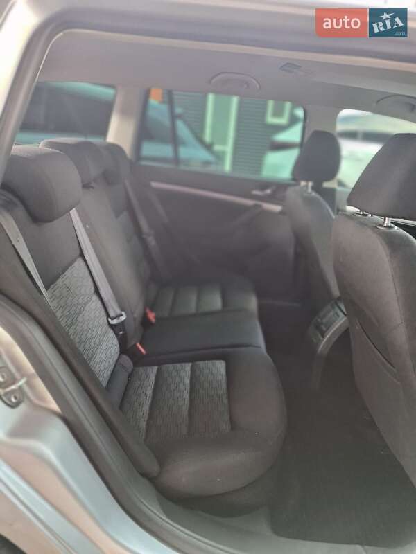 Універсал Skoda Octavia 2013 в Житомирі