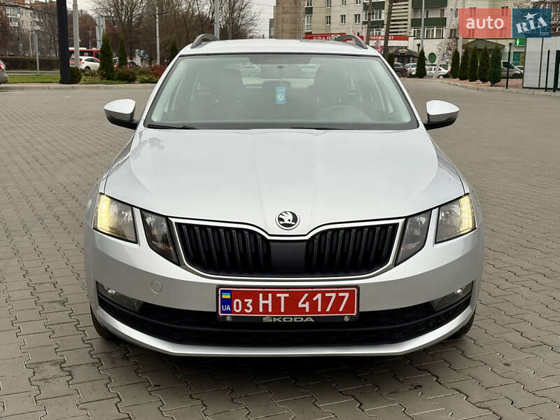 Универсал Skoda Octavia 2018 в Луцке