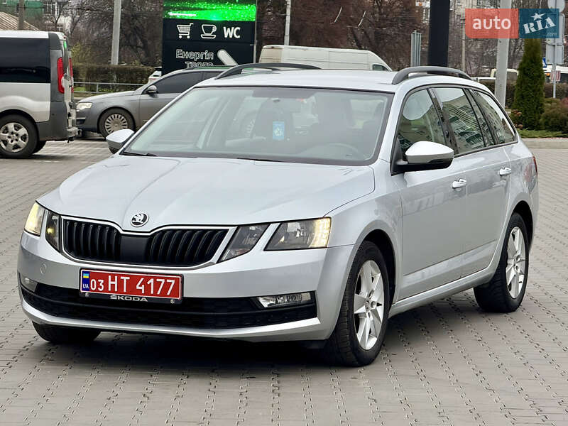 Универсал Skoda Octavia 2018 в Луцке