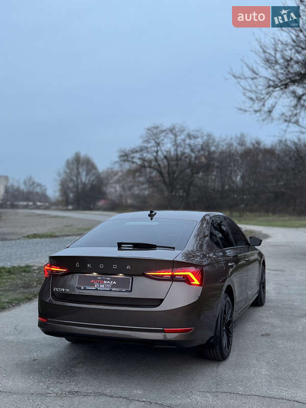 Лифтбек Skoda Octavia 2020 в Днепре