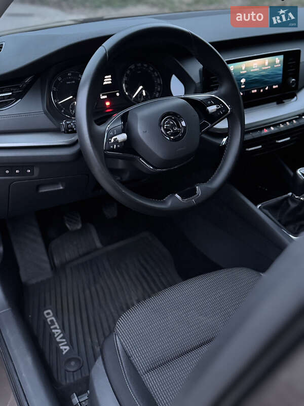 Лифтбек Skoda Octavia 2020 в Днепре