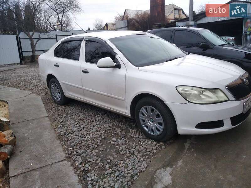 Ліфтбек Skoda Octavia 2011 в Стебльові