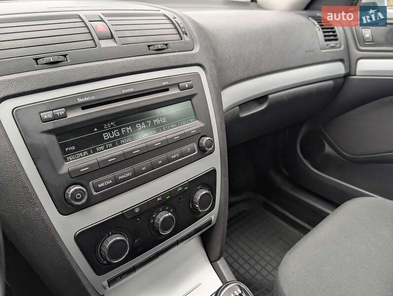 Ліфтбек Skoda Octavia 2010 в Луцьку