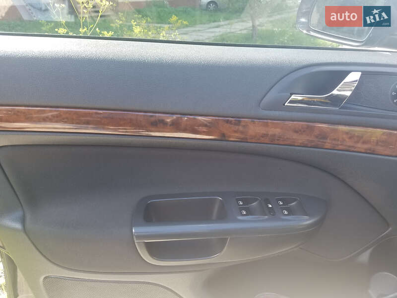 Лифтбек Skoda Octavia 2012 в Львове фото 3 Лифтбек Skoda Octavia 2012 в Львове
