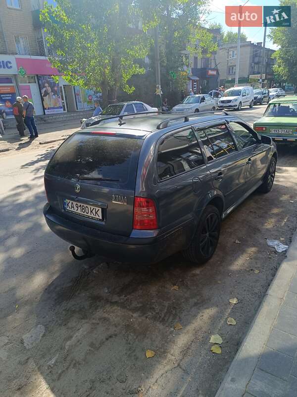 Універсал Skoda Octavia 2005 в Дніпрі