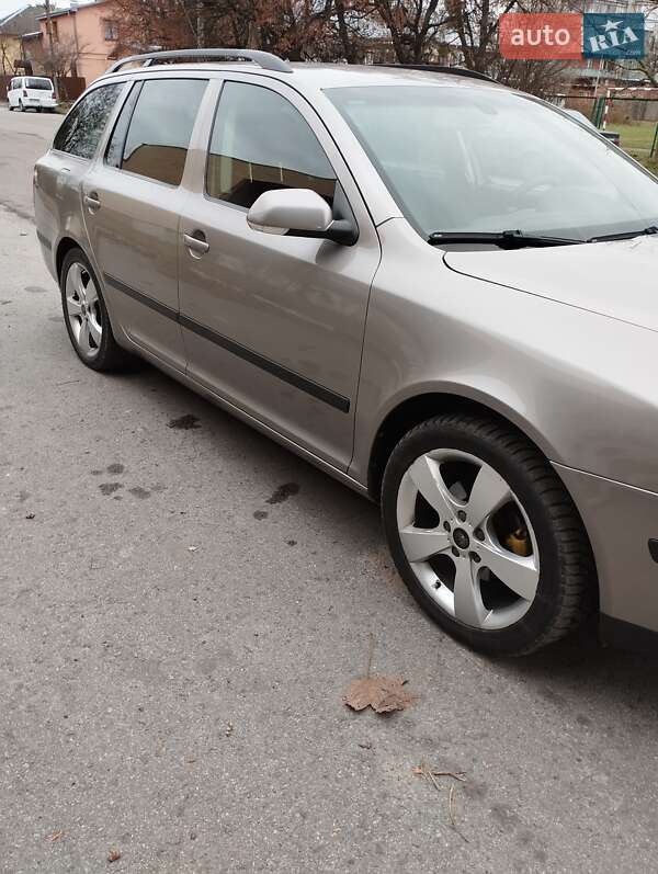 Універсал Skoda Octavia 2007 в Львові