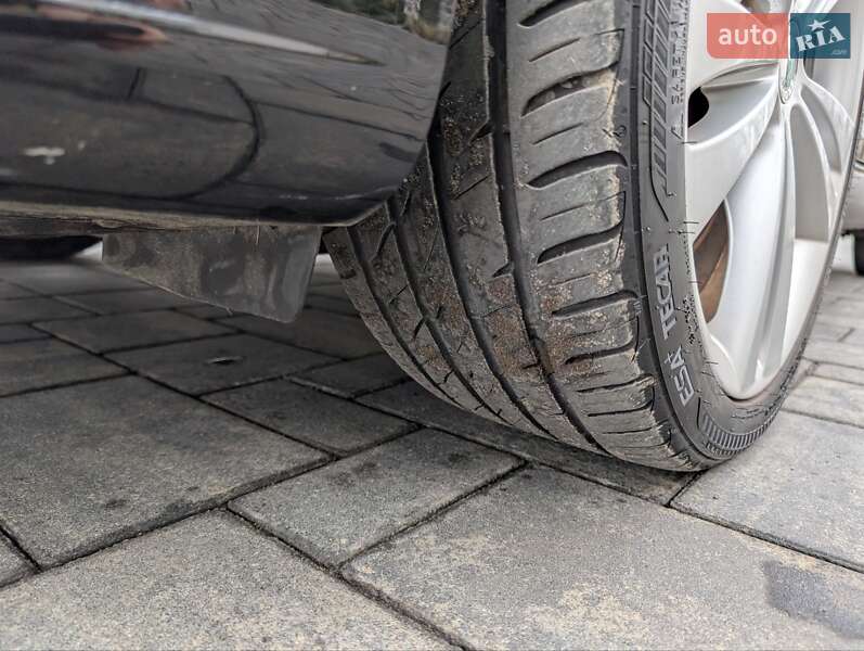 Універсал Skoda Octavia 2011 в Луцьку