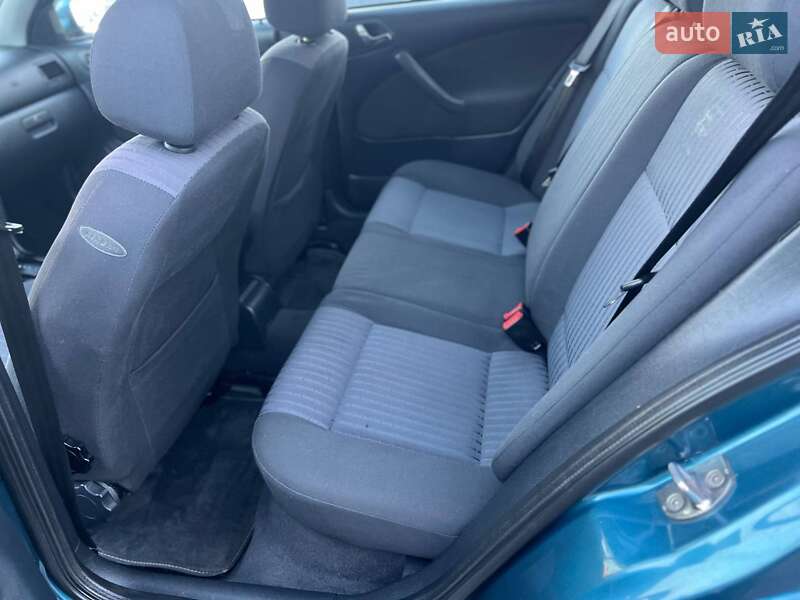 Універсал Skoda Octavia 2003 в Хмельницькому