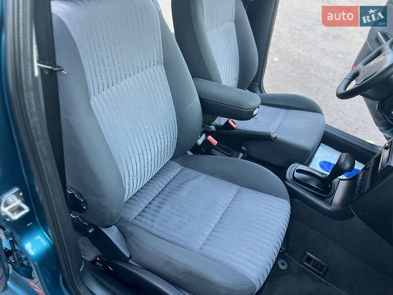 Універсал Skoda Octavia 2003 в Хмельницькому