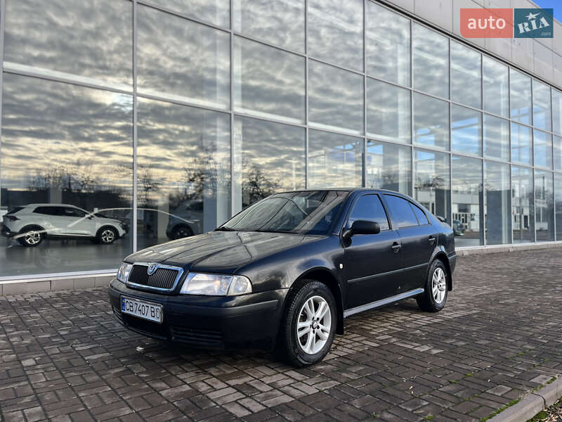 Ліфтбек Skoda Octavia 2004 в Чернігові