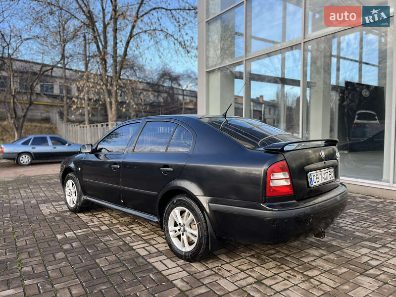 Ліфтбек Skoda Octavia 2004 в Чернігові