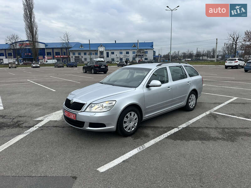 Универсал Skoda Octavia 2009 в Житомире