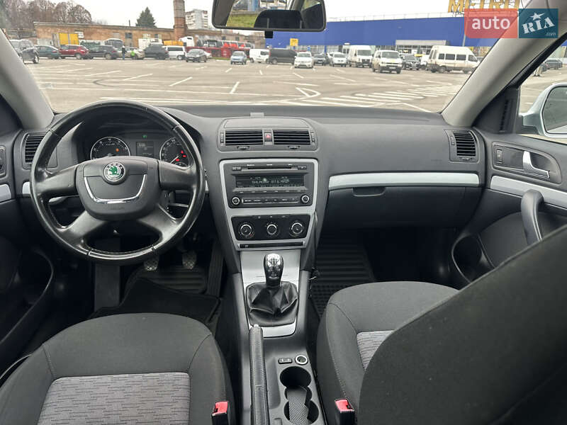 Универсал Skoda Octavia 2009 в Житомире